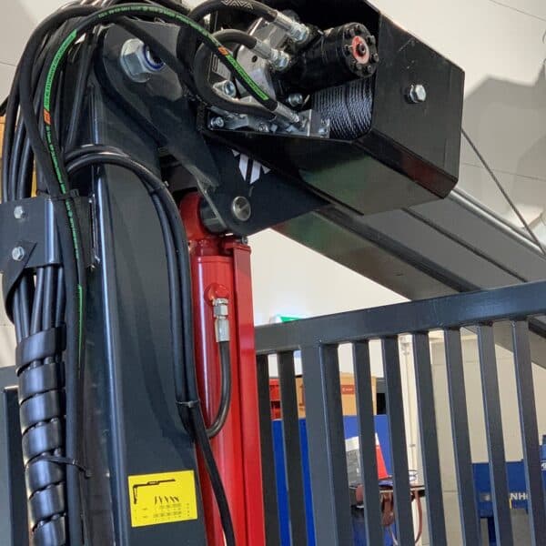 FARMI VINSJ FOR FARMI TØMMERKRAN